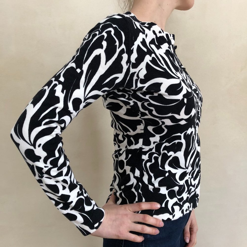 Banana Republic Black and White Cardigan